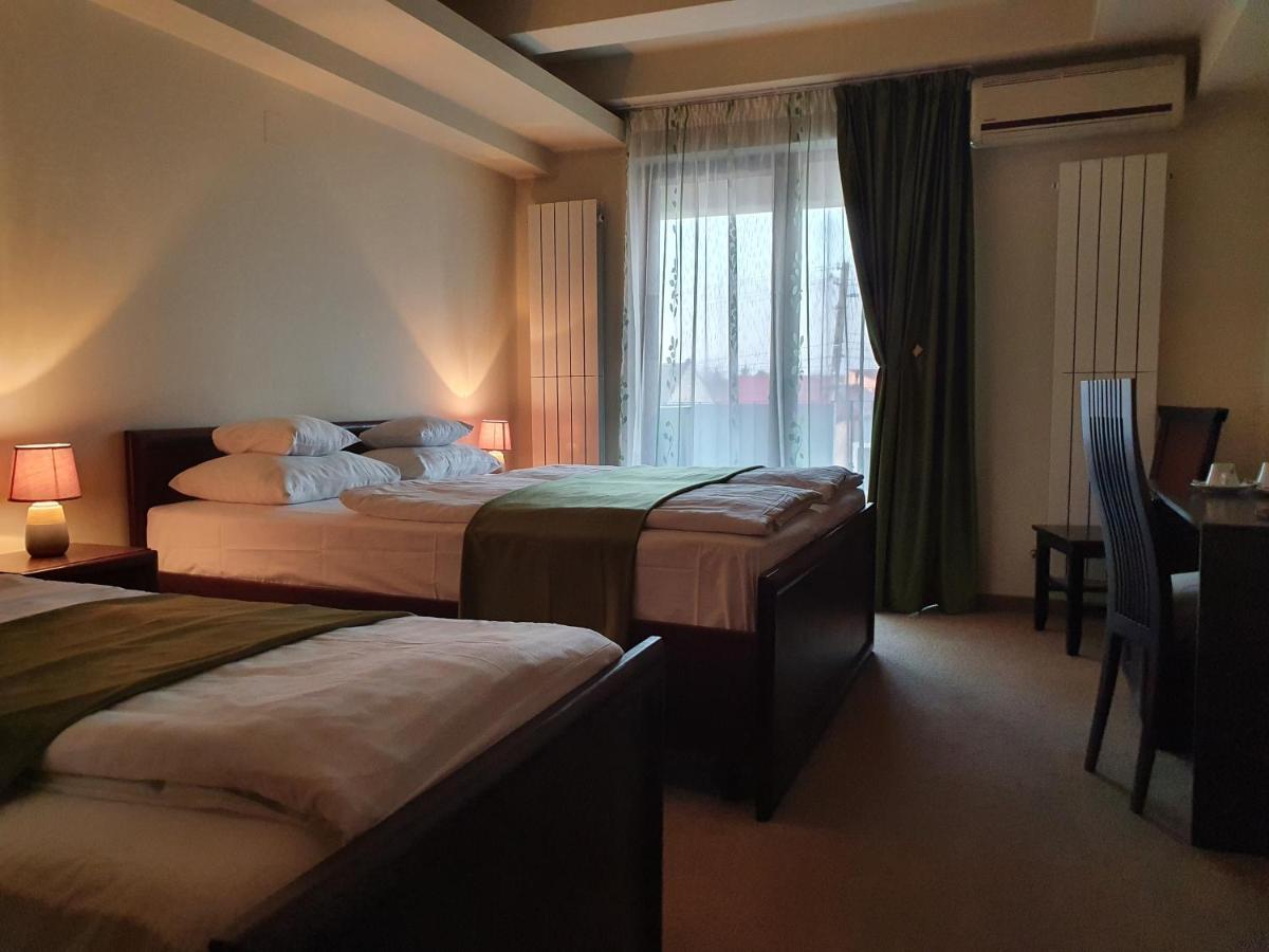 Pensiunea Mystique Arad Room photo