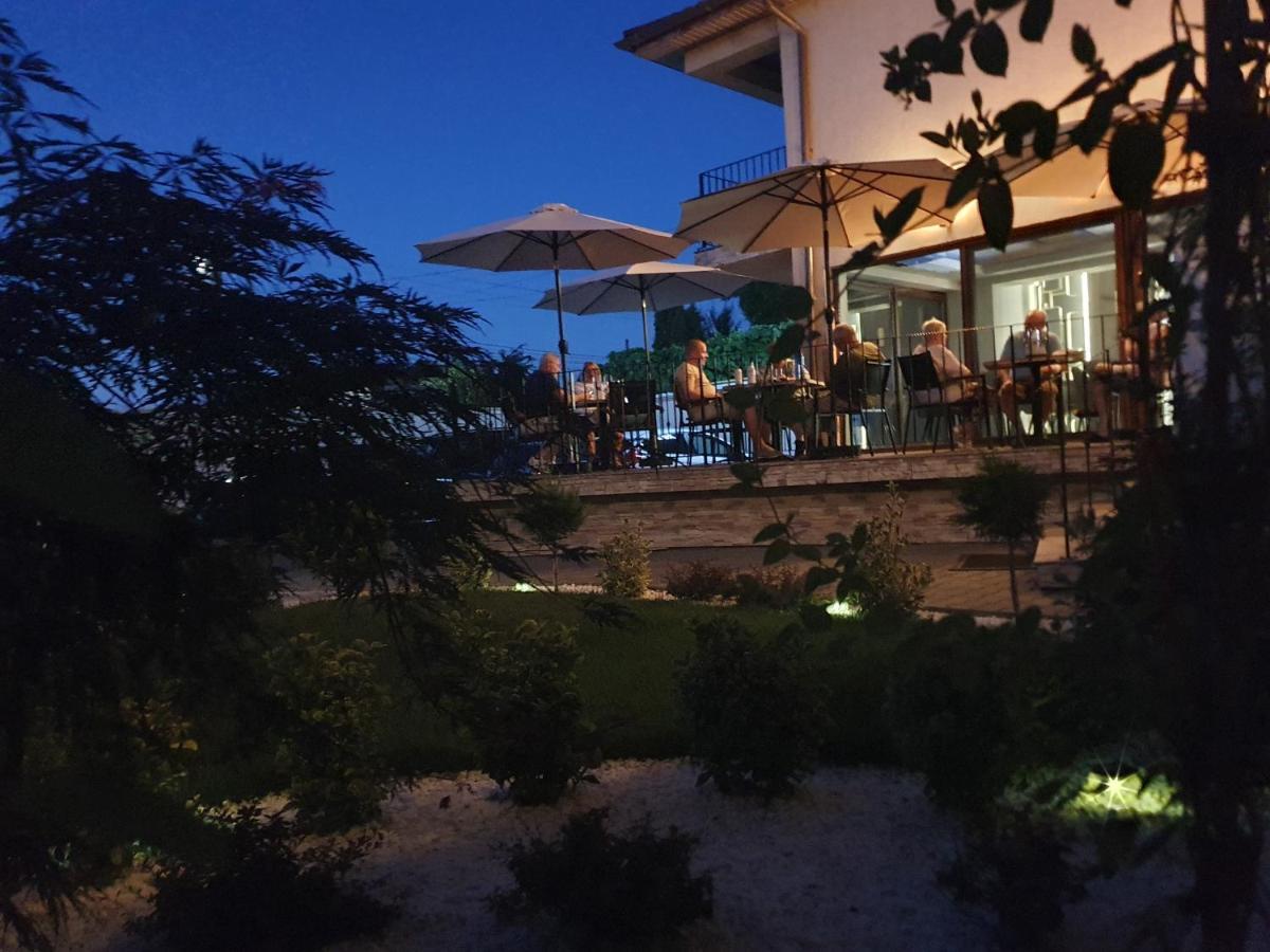 Pensiunea Mystique Arad Exterior photo
